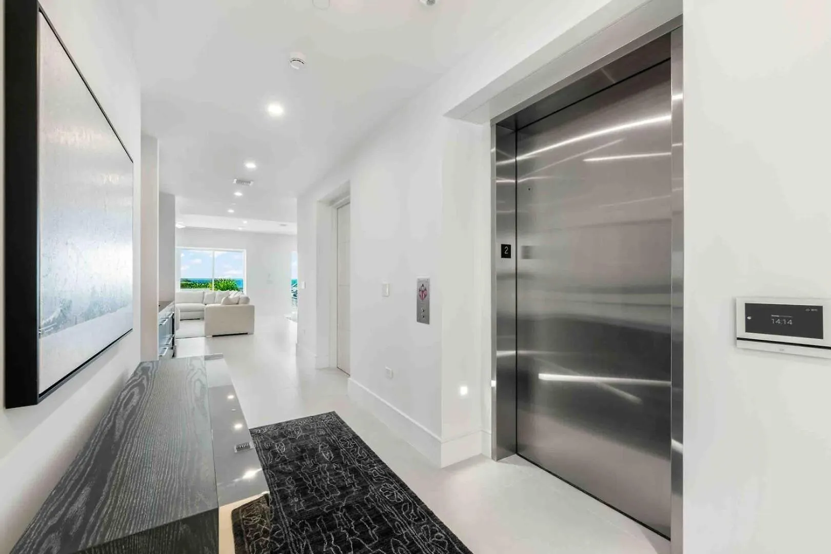 Aqua Second Floor Residence George Town