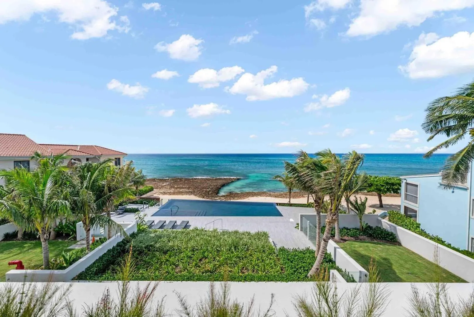 Daire Aqua Second Floor Residence George Town