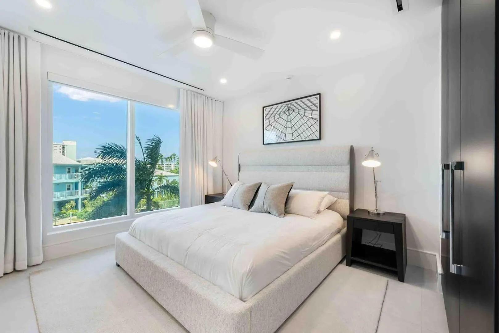 Apartment Aqua Second Floor Residence George Town