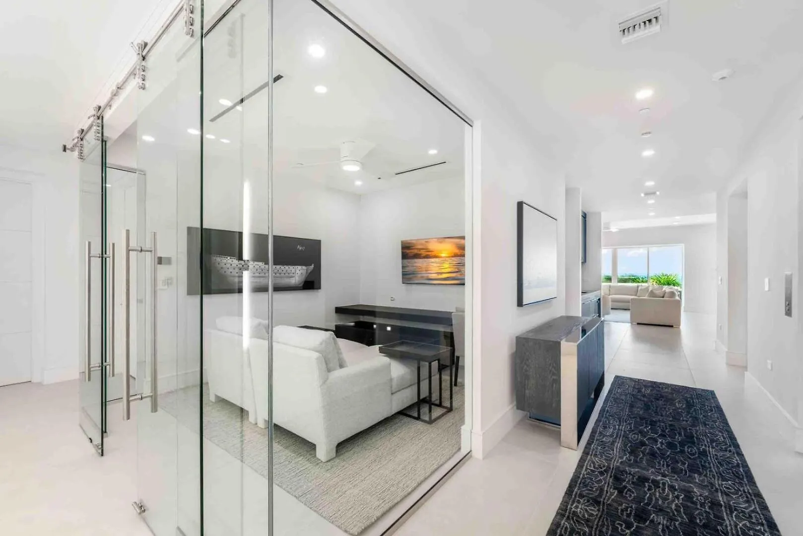 Apartment Aqua Second Floor Residence George Town Cayman Islands